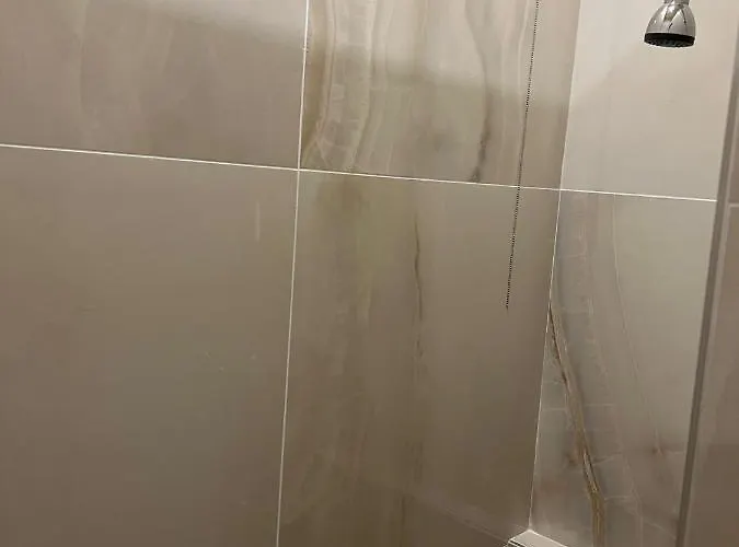 Iris Отель Неаполь