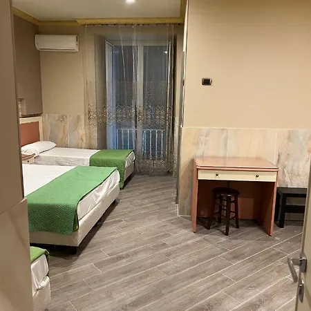 伊利斯酒店 * 那不勒斯