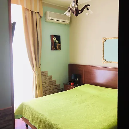 Hotel Iris Neapel
