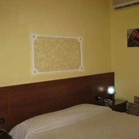 Hotel Iris Naples